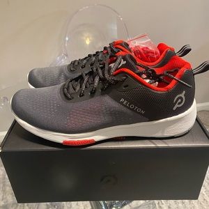 Brand New Peloton Circuit Runners